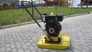 À sens unique plaque de compactage